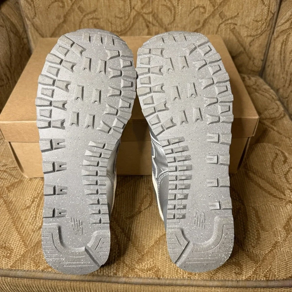 New Balance these shoes